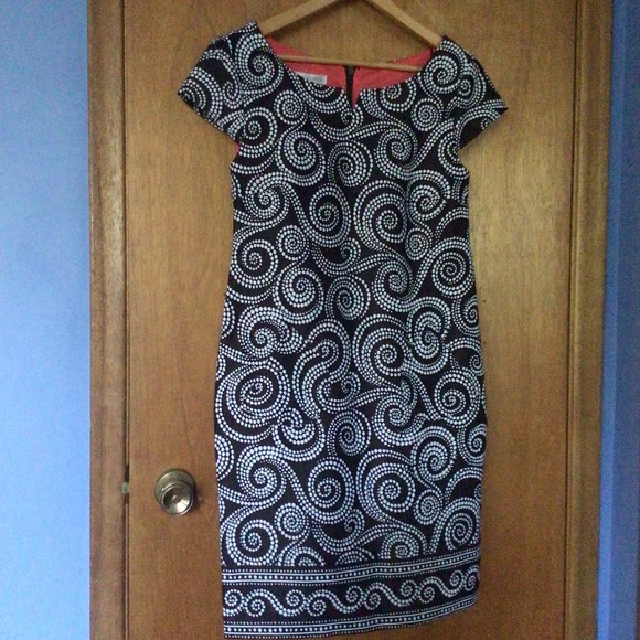 Elegant London Times Brown Patterned Dress - Picture 1 of 2